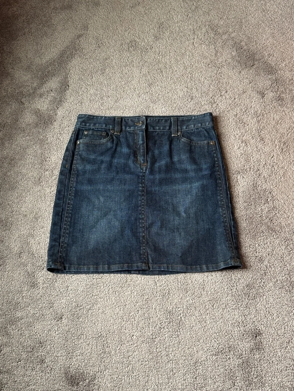 Ann Taylor Dark Wash Denim Mini Skirt Classic A-Line Petite SIZE 8P